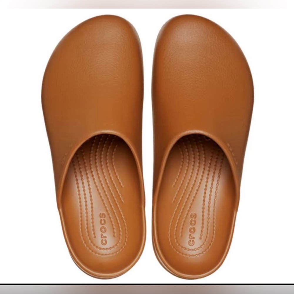 Crocs Dylan Clogs - Picture 2 of 3
